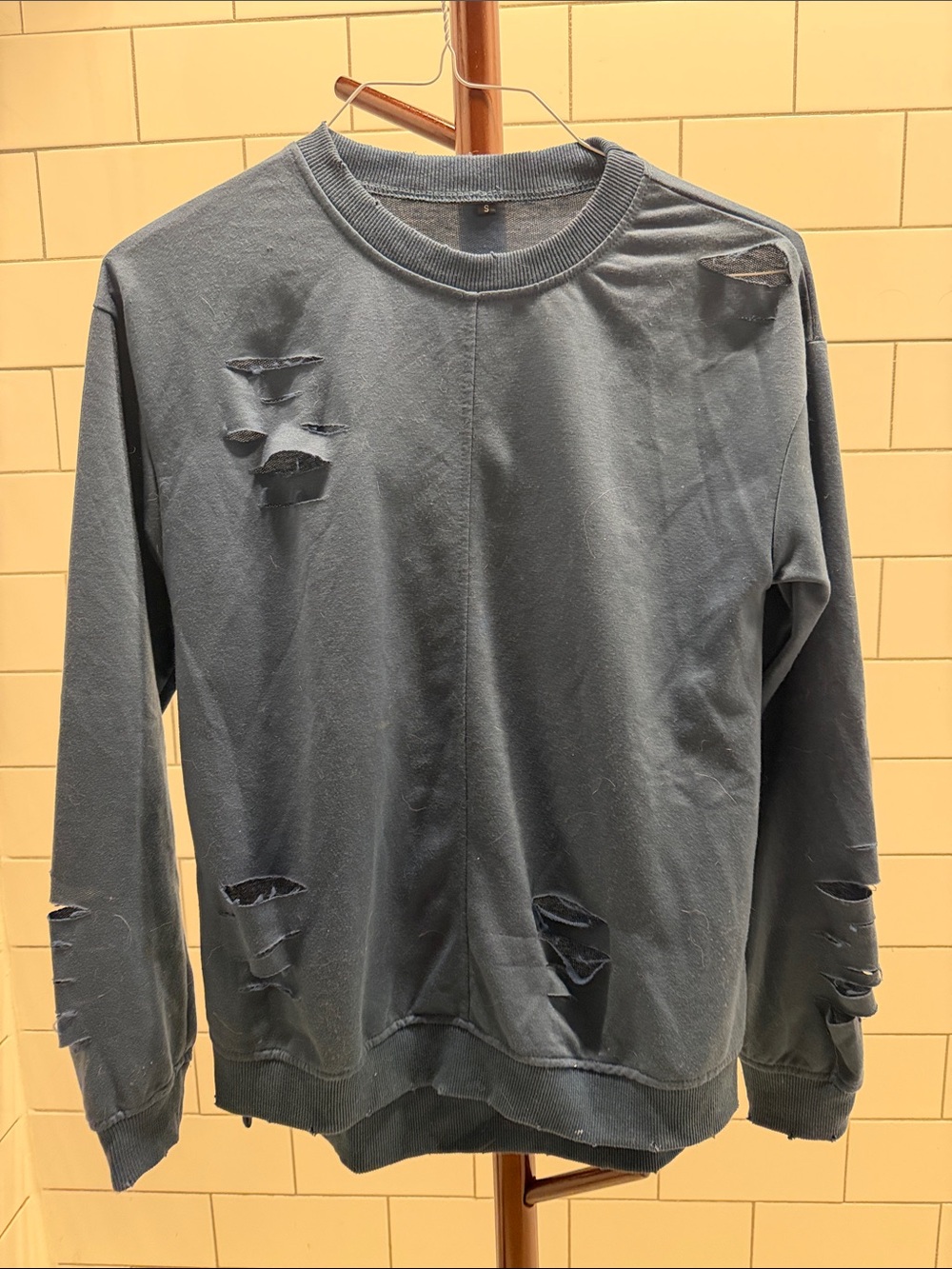 Distressed Crewneck Sweatshirt - dark Blue